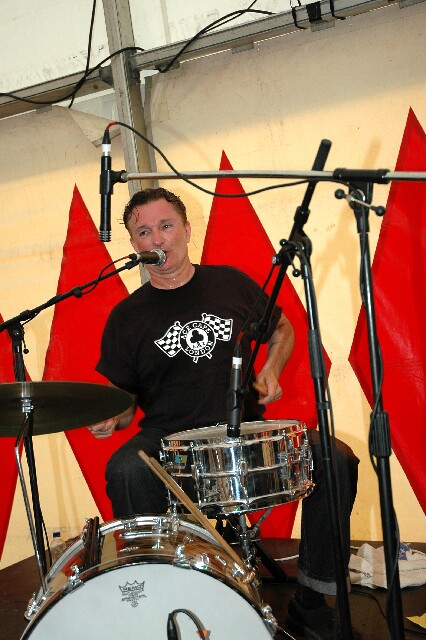 min 2007 05 06 retro rhythm 255